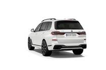 BMW X7 Base