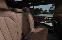 BMW X7 Base