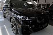 BMW X7 M Package