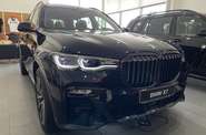 BMW X7 M Package