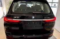 BMW X7 Base