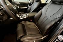 BMW X7 Base