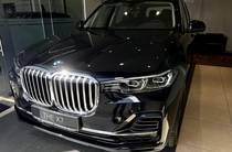 BMW X7 Base