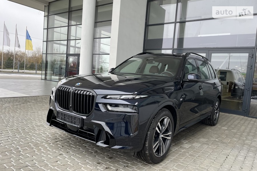 BMW X7 - фото 2