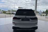 BMW X7 - фото 5