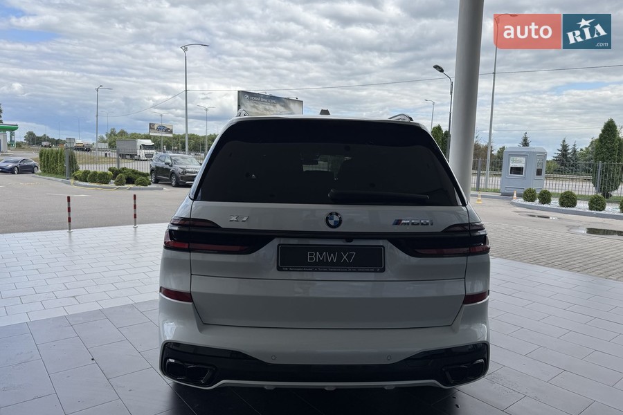 BMW X7 - фото 5