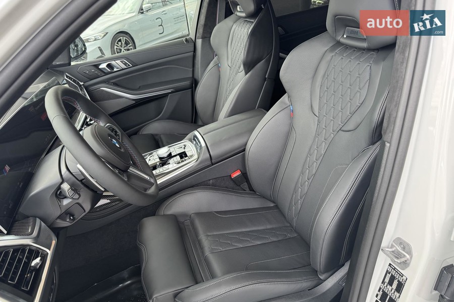 BMW X7 - фото 8