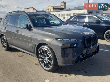 BMW X7 2025