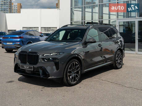 BMW X7 2025