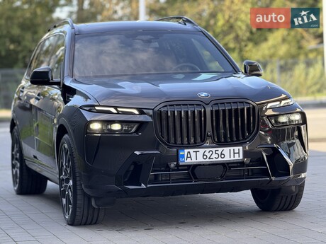 BMW X7 2024