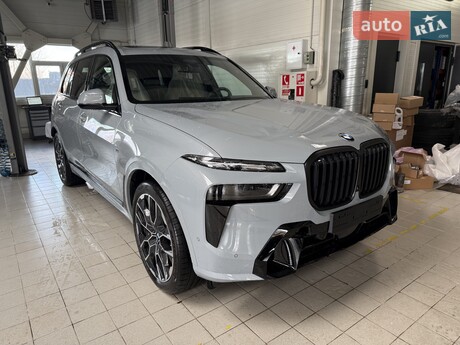 BMW X7 2025