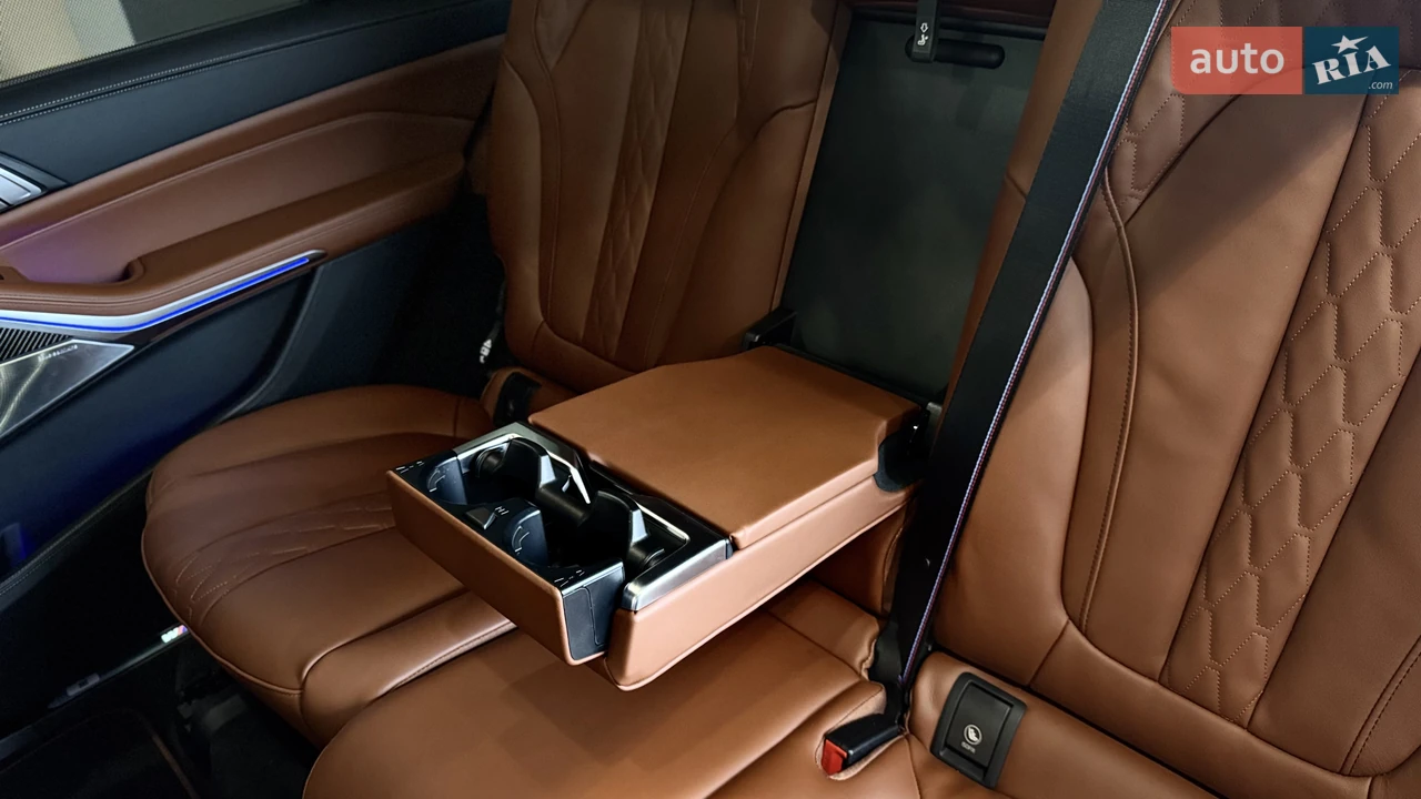 BMW-19