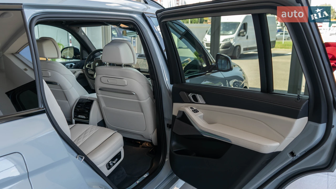 BMW-7
