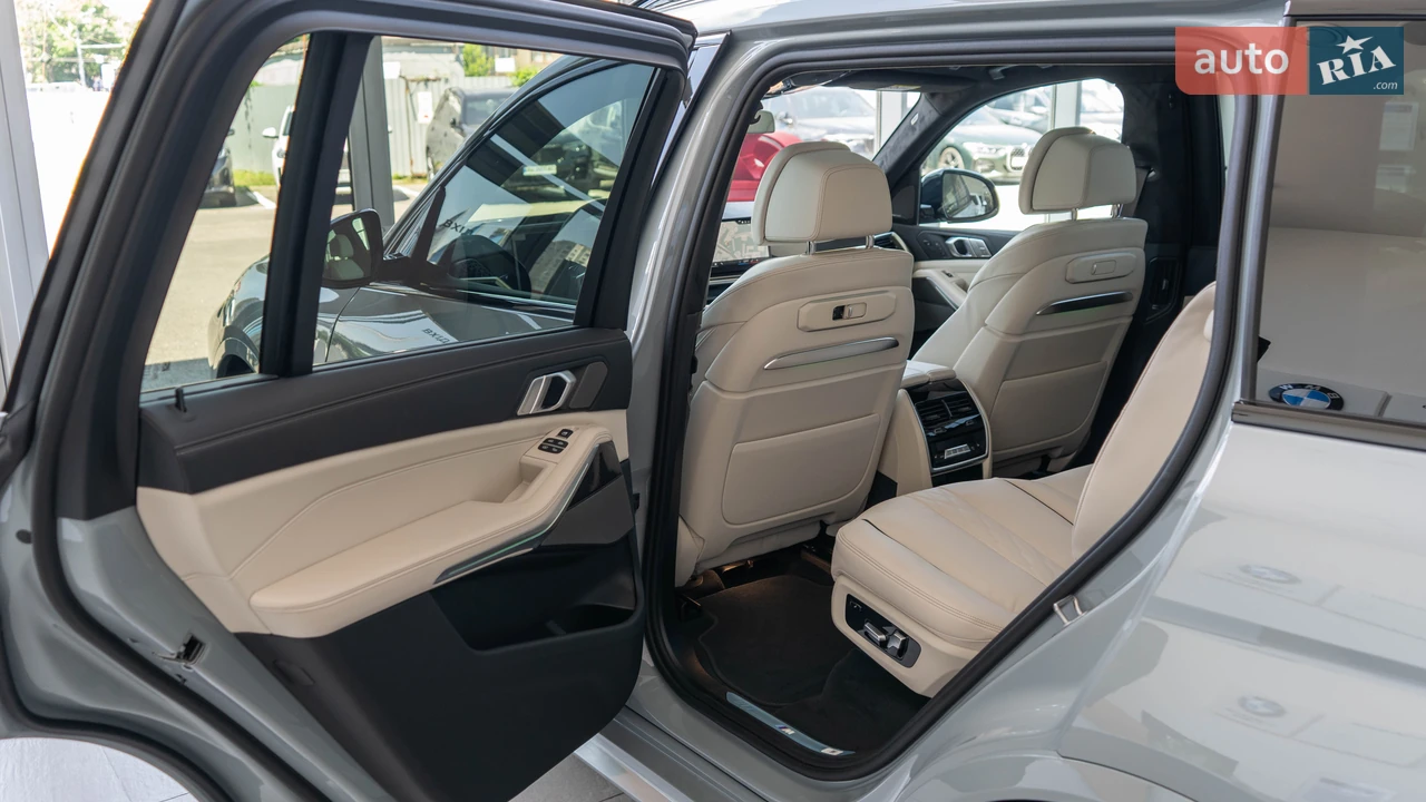 BMW-23