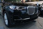 BMW X7 Base