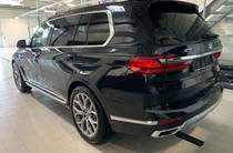 BMW X7 Base