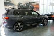 BMW X7 Base