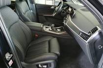 BMW X7 Base