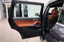 BMW X7 Base