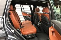 BMW X7 Base