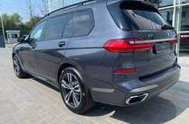 BMW X7 Base