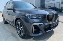 BMW X7 Base