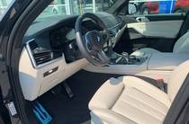 BMW X7 Base