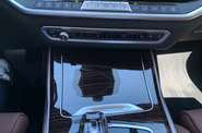 BMW X7 Base