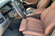 BMW X7 Base