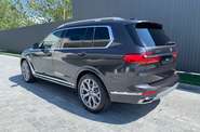 BMW X7 Base