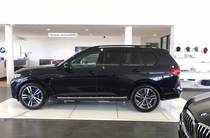 BMW X7 Base