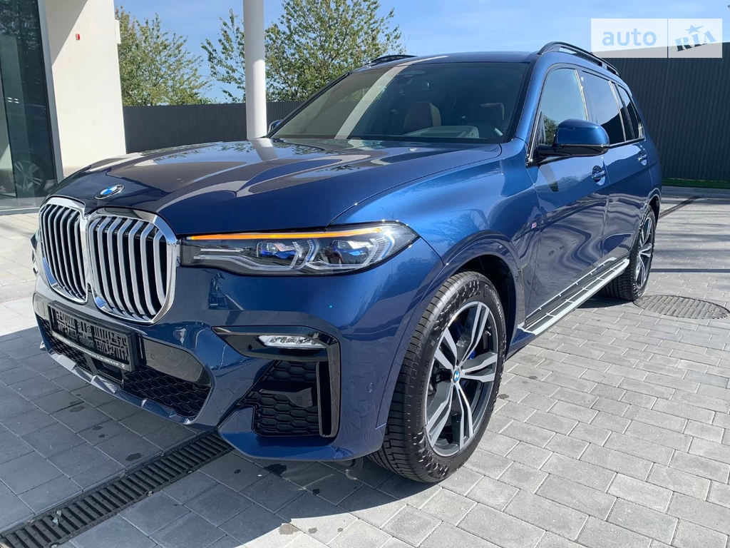 BMW X7 Base