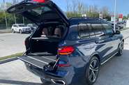 BMW X7 Base