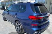 BMW X7 Base