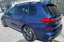 BMW X7 Base