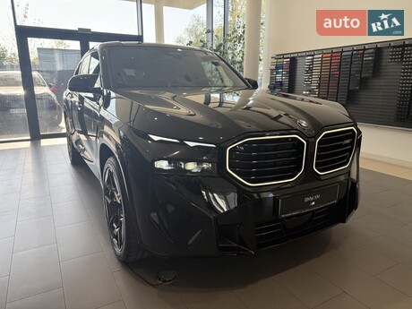 BMW XM 2025