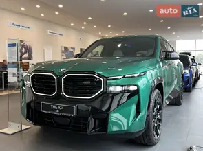 BMW XM