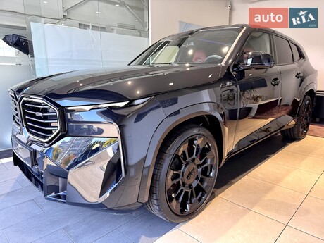 BMW XM 2025