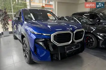 BMW XM