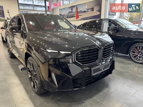BMW XM 2025