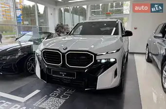 BMW XM