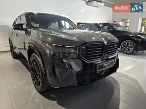 BMW XM