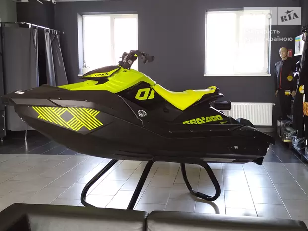 BRP Sea-Doo Base