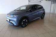 BYD Dolphin Fashion Edition