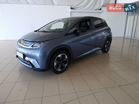 BYD Dolphin 2024