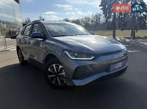 BYD E2