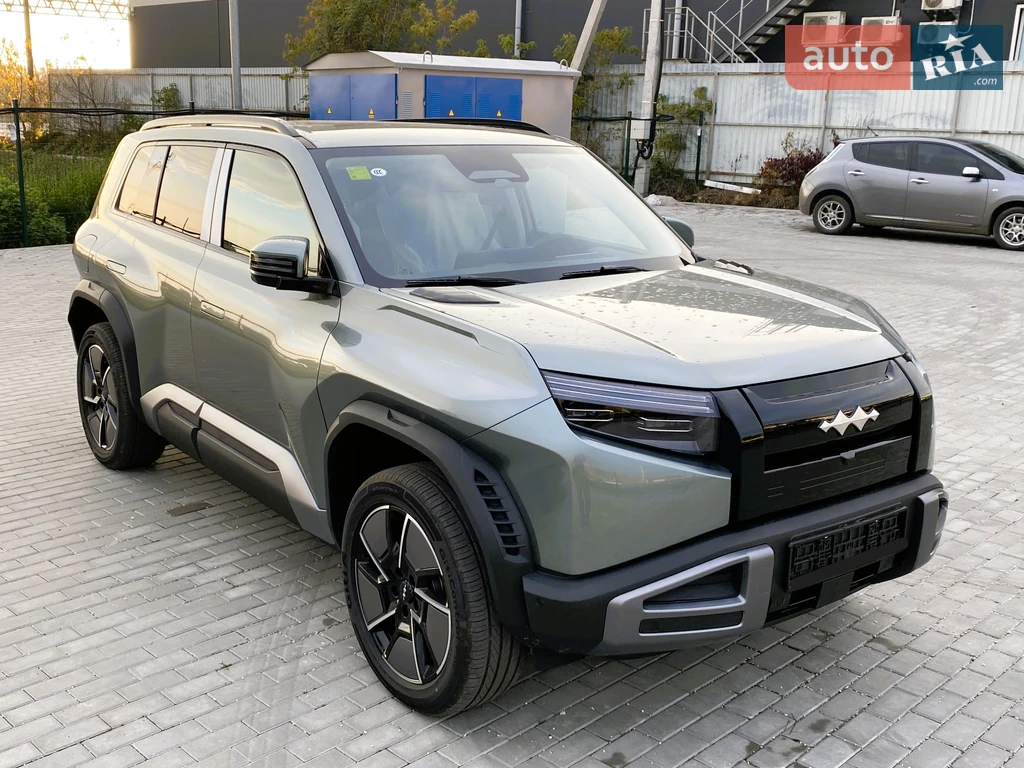 BYD Leopard 3 BYD Leopard 3 Max