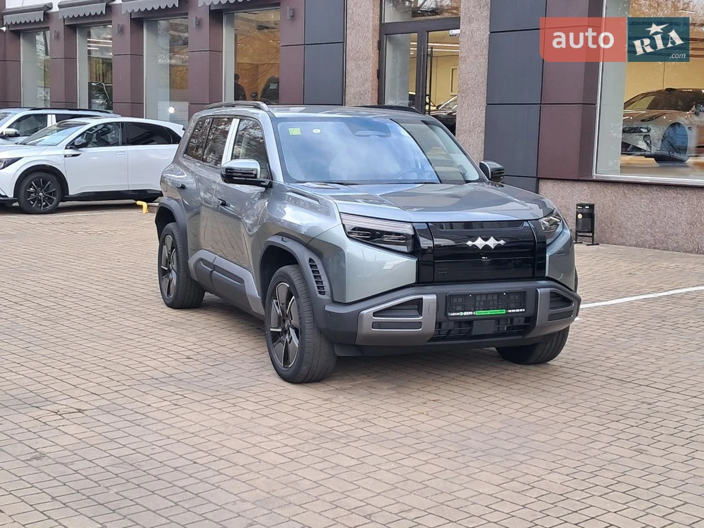 BYD Leopard 3 BYD Leopard 3 Ultra