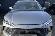 BYD Song L Leading