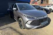 BYD Song L Leading